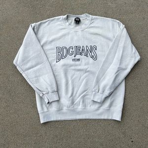 Women’s white Urban Outfitters embroidered crew neck